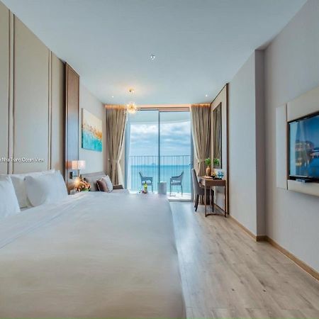 Panorama Lyn Beachfront Apartment 芽庄 外观 照片